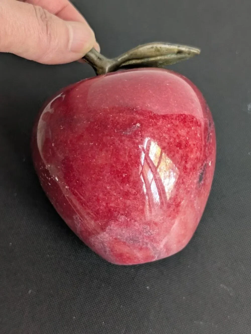 Vintage MCM Polished Marble Alabaster Red Apple Paperweight w/Brass Stem
